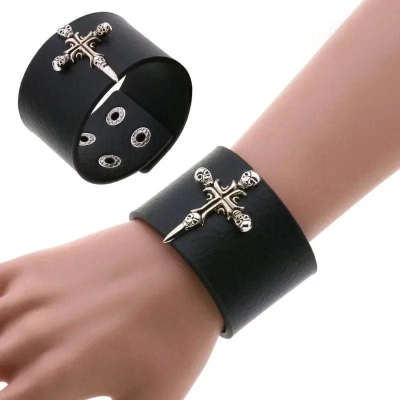 Unisex PU Leather Punk Bracelet with Spikes and Skull - Smarsty