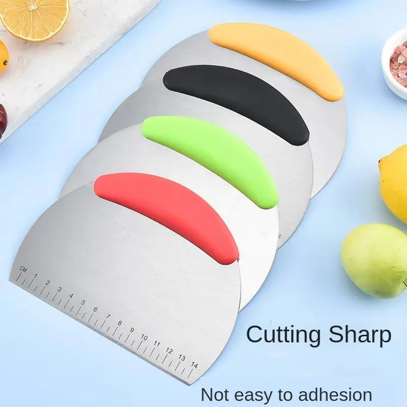 Stainless Steel Flour Cutter with Measurement Scale - Smarsty