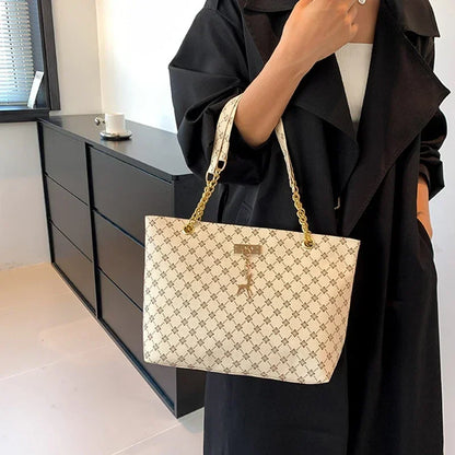 Fashionable Large Capacity PU Leather Tote Shoulder Bag - Smarsty