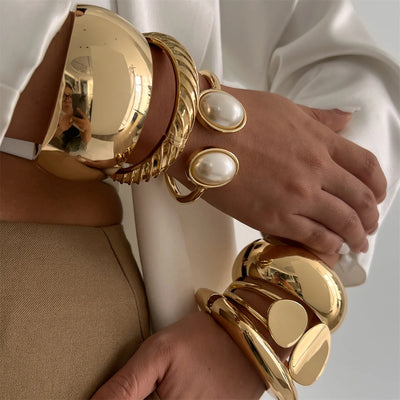 Punk Chunky Metal Cuff Bracelet for Unisex - Smarsty