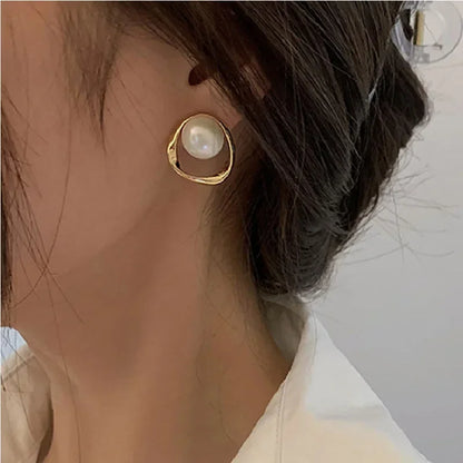 Gold Pearl Stud Earrings Korean Irregular Delicate 2023 - Smarsty