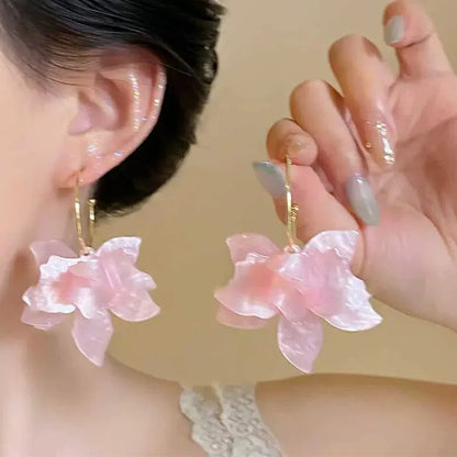 Women's Pearl Petal Ball Earrings for Stylish Party Looks - Smarsty