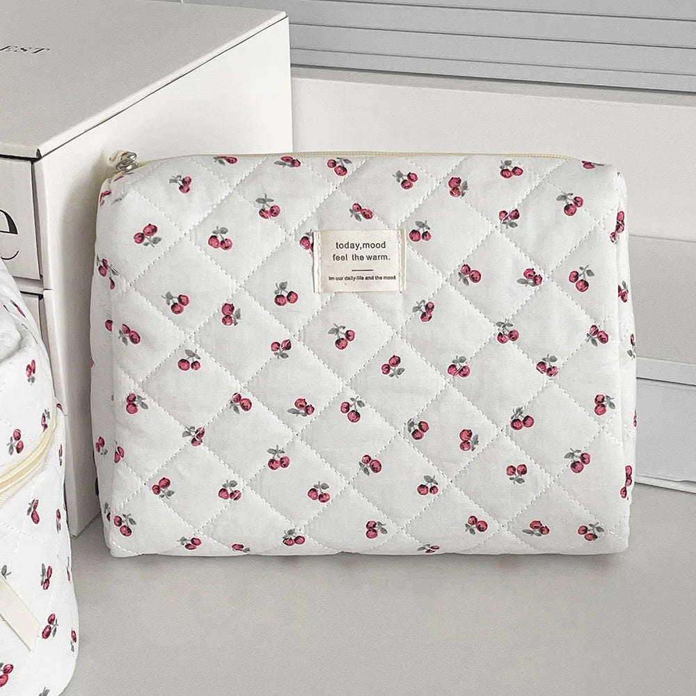 Cherry Tote Makeup Bag Portable Quilted Cosmetic Case - Smarsty