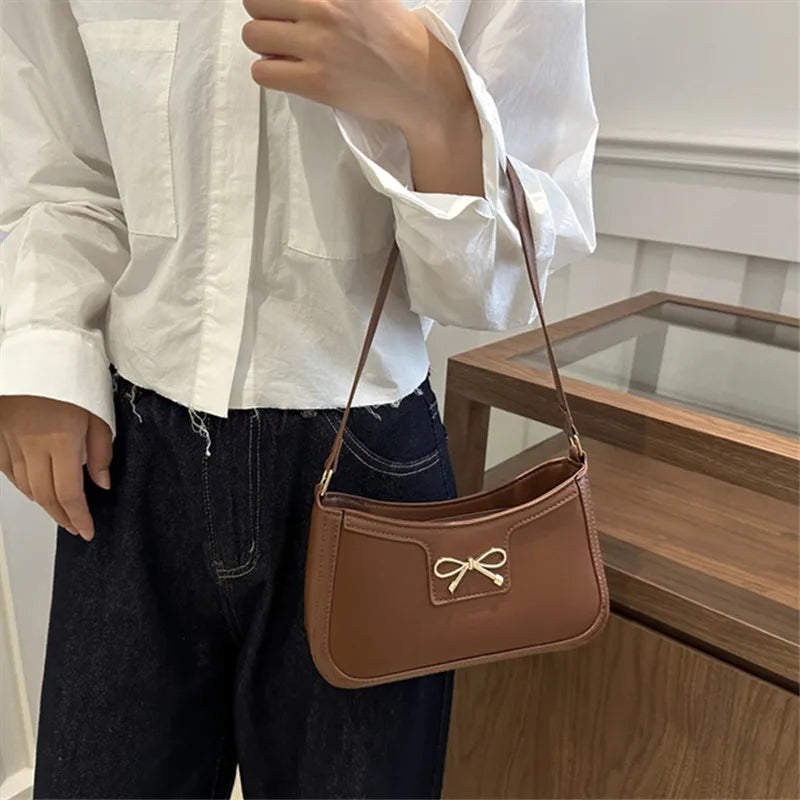Metal Bow Shoulder Bag For Women With Classic Baguette - Smarsty