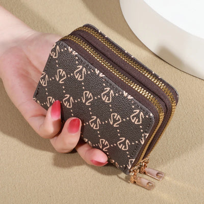 Chic Vintage Zippered Card Holder Wallet for Women - Secure Multi-Card Slots, Fashionable Faux Leather with Coin PurseLuxurious - Smarsty
