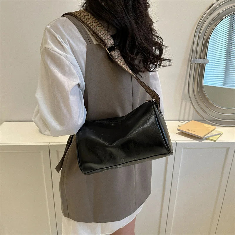 Vintage PU Leather Crossbody Bag For Women Compact Purse - Smarsty