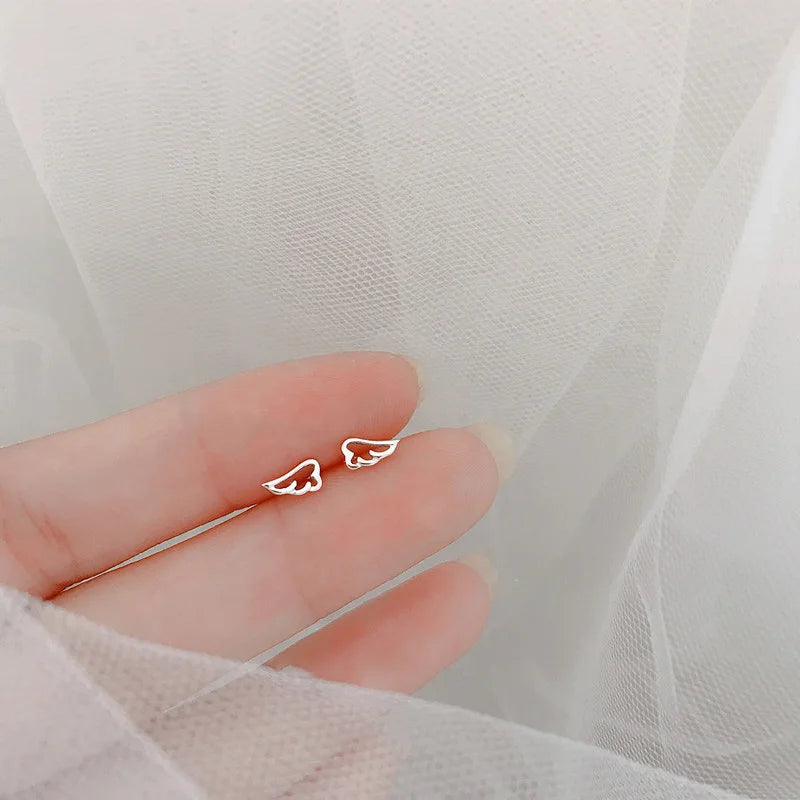 Hypoallergenic Heart Stud Earrings Minimalist Daily Wear - Smarsty