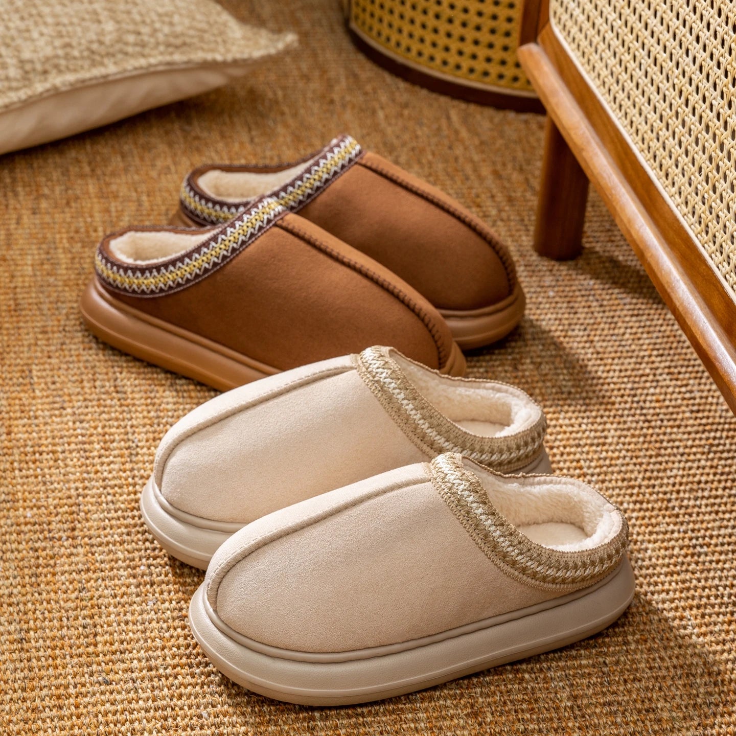 Men's Plush Fleece Lined Slippers Winter Warm House Shoes with Thick EVA Sole for Indoor/Outdoor Use Cozy Non-Slip Home Footwear - Smarsty