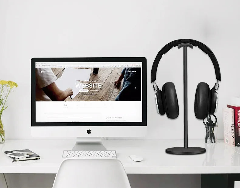 Curved Aluminum Headphone Stand with Sturdy Base - Smarsty