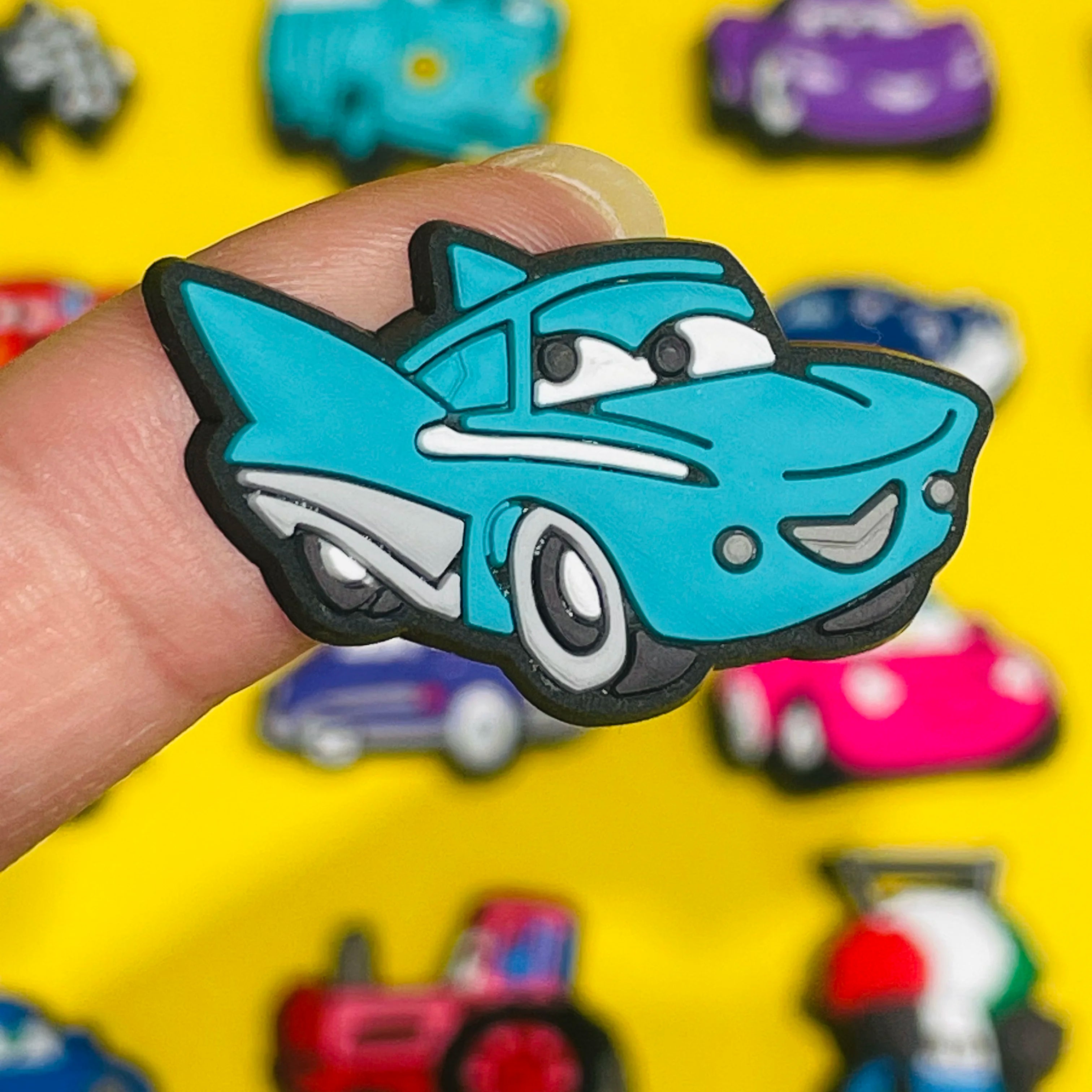 1Pcs Mix Cars Luigi Ramone Lightning McQueen PVC Shoe Charms Kids Popular Buckle Decorations Fit Birthday Gifts