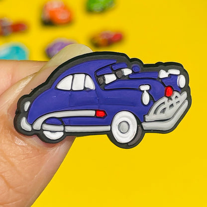 1Pcs Mix Cars Luigi Ramone Lightning McQueen PVC Shoe Charms Kids Popular Buckle Decorations Fit Birthday Gifts