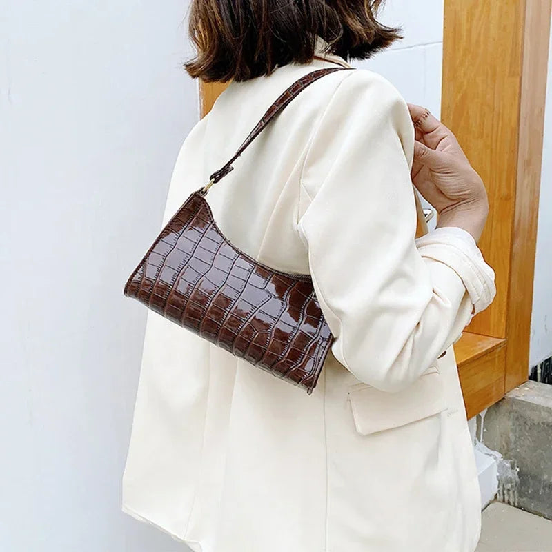 Retro Alligator Print PU Leather Small Women Handbag - Smarsty