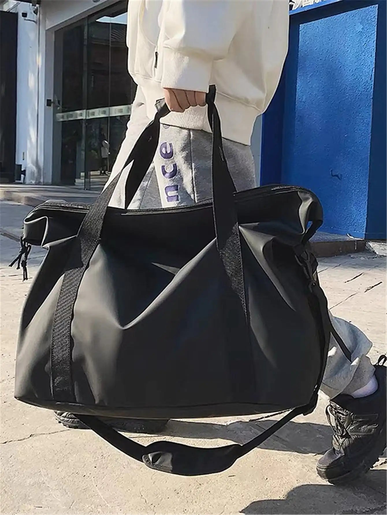 Lightweight Travel Bag With Large Capacity Crossbody - Smarsty