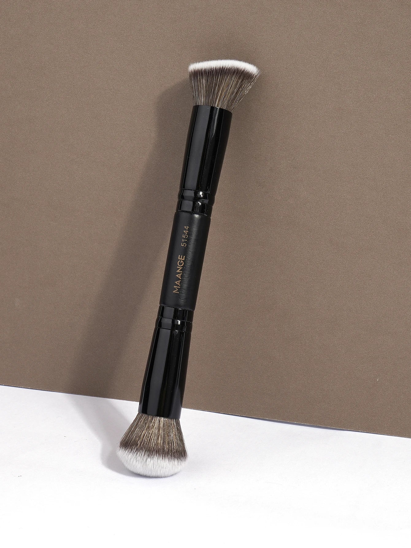MAANGE Double Head Makeup Brush for Flawless Blending - Smarsty