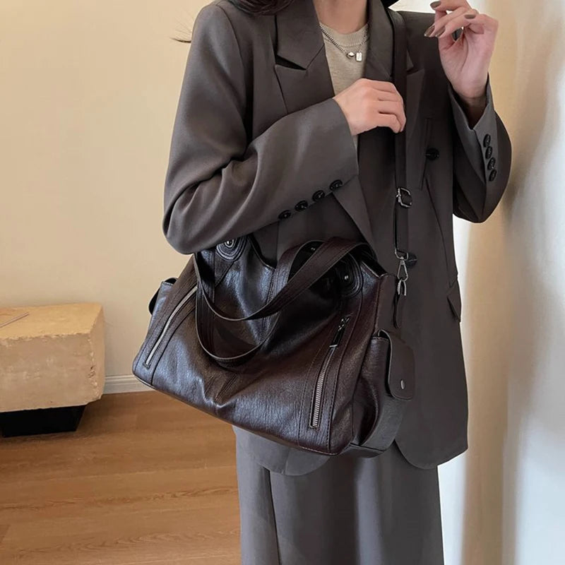 PU Leather Shoulder Bag With Soft Interior For Women - Smarsty