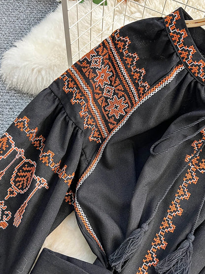 Bohemian Retro Ethnic Style Dress Women's New Spring Autumn Embroidered Lace Up Lantern Sleeves Waist Cinching Long Dress A155 - Smarsty