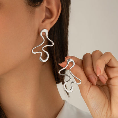 Minimalist Gold Geometric Stud Earrings for Women’s Style - Smarsty