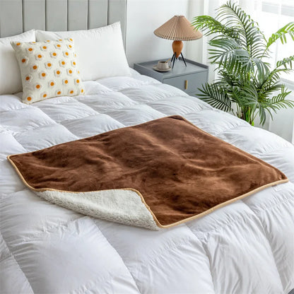 Premium Waterproof Pet Blanket for Dogs and Cats - Smarsty