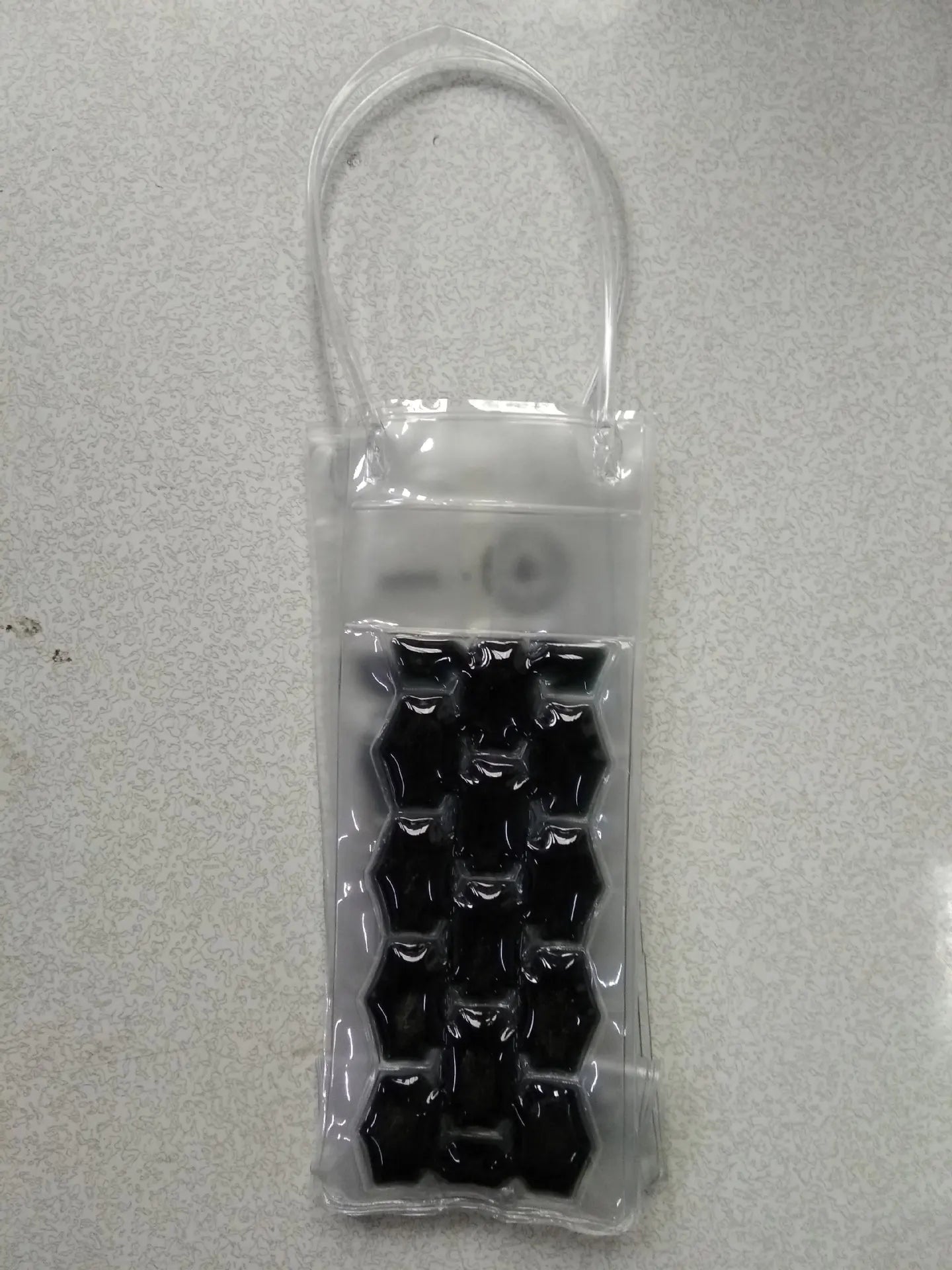Eco-Friendly Ice Wine Cooler Bag with Chill Feature - Smarsty