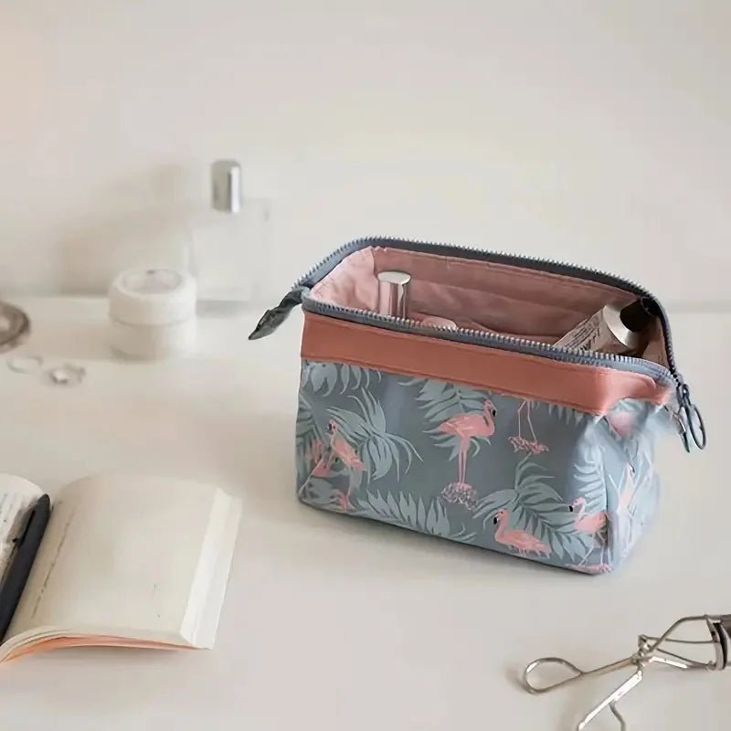Flamingo Travel Makeup Bag With Large Capacity Organizer - Smarsty