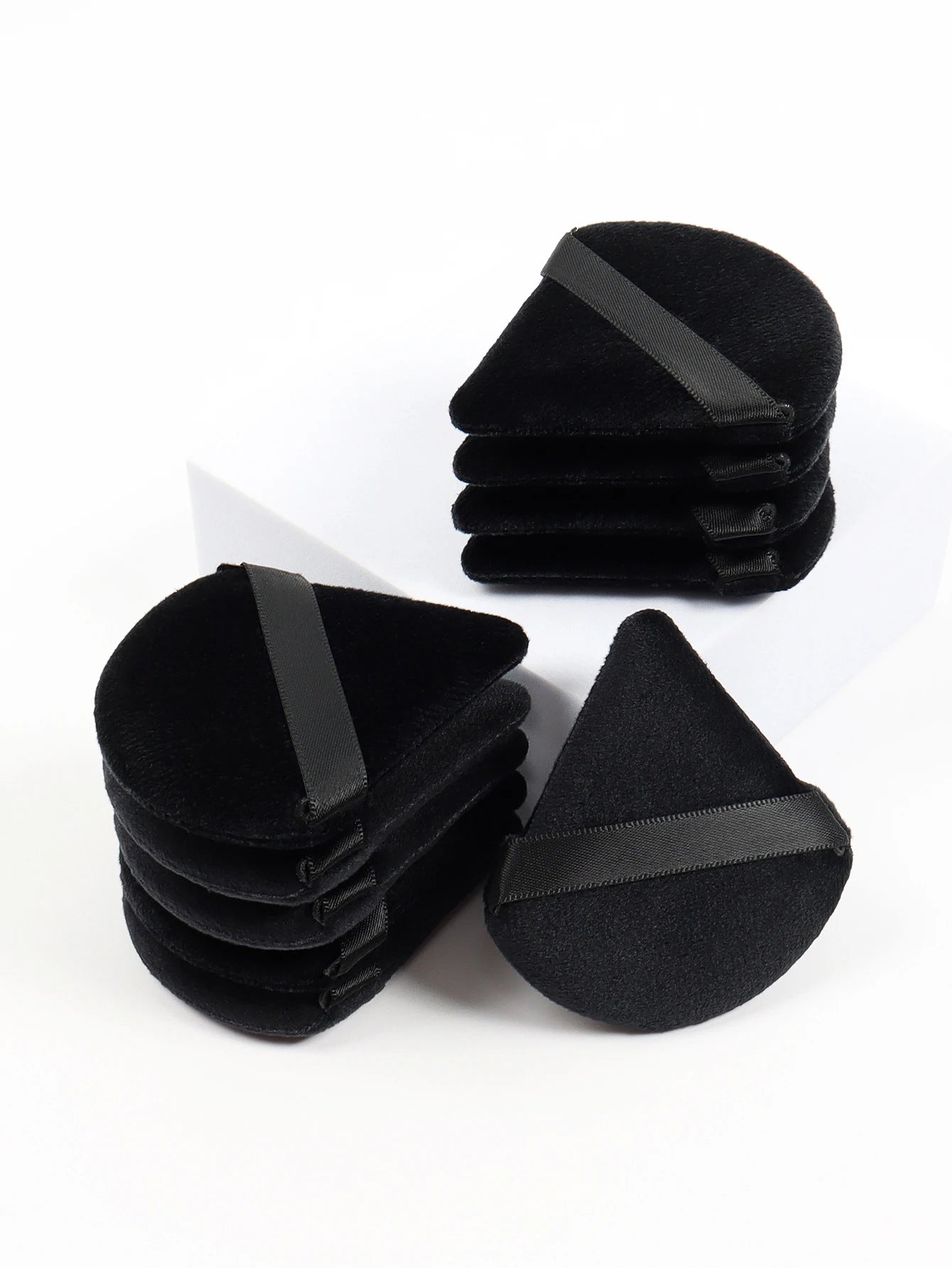 Black Triangle Powder Puff for Flawless Makeup Application - Smarsty