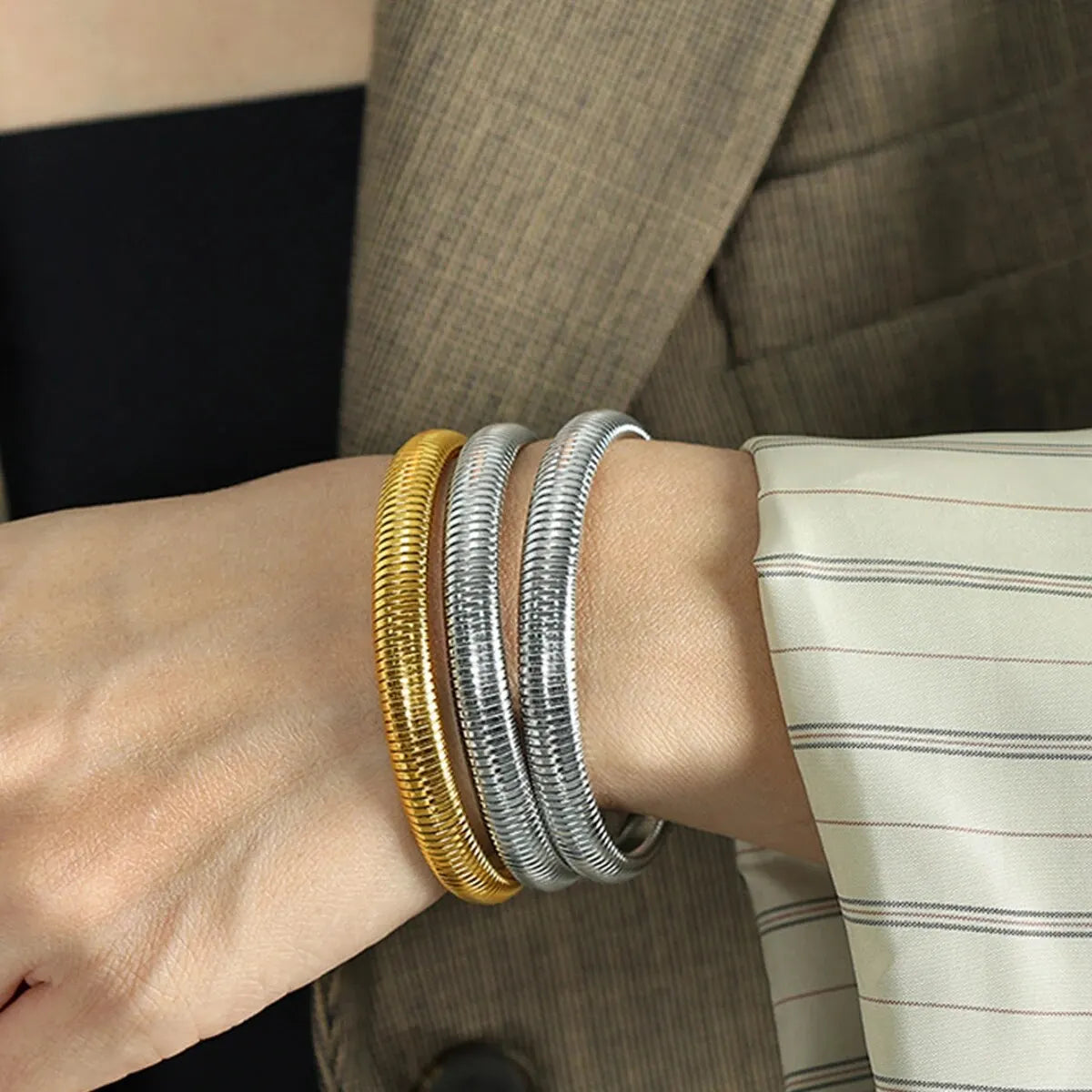 Waterproof Vintage Gold Plated Stainless Steel Bracelet - Smarsty