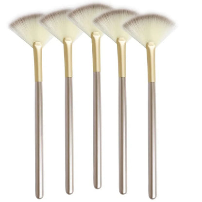5 Piece Soft Makeup Brush Set with Wooden Handles - Smarsty