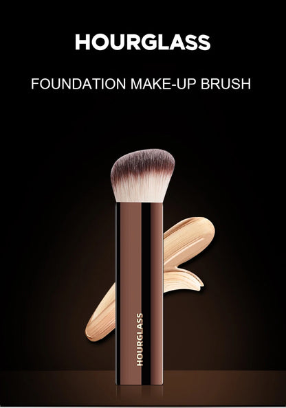Hourglass No 20 Foundation Brush for Seamless Finish - Smarsty