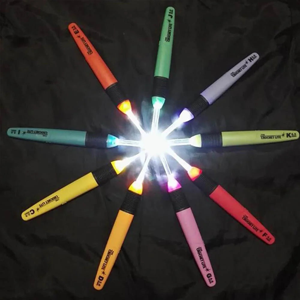 LED Light Crochet Knitting Needle with Comfortable Grip - Smarsty