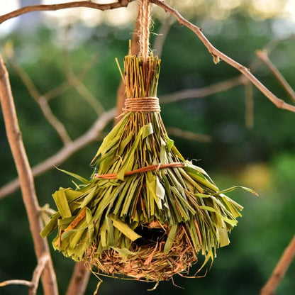Natural Grass Bird Cage for Outdoor Parrots and Nesting - Smarsty