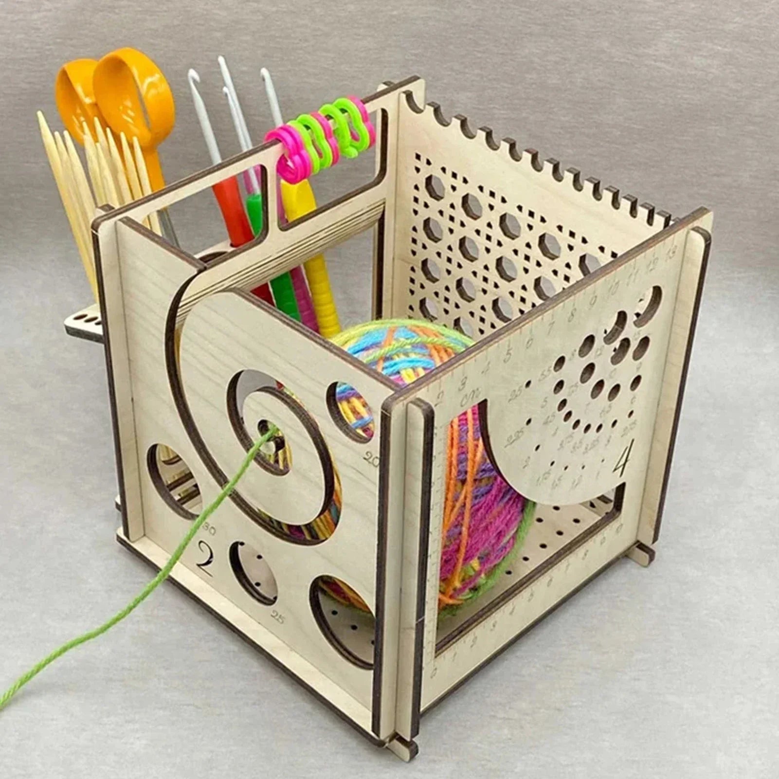 All-in-One Wooden Yarn Bowl for Crochet Storage - Smarsty