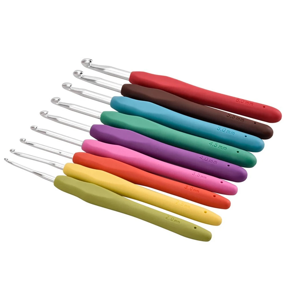 Aluminum Crochet Hooks Kit with Ergonomic Grips - Smarsty