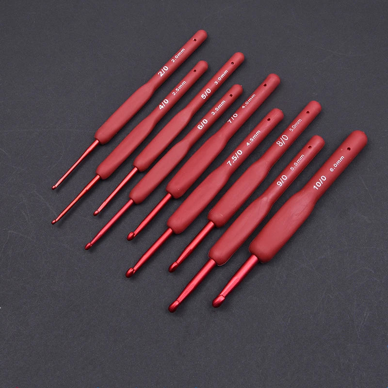 Ergonomic Red Crochet Hook Set with Silicone Handle - Smarsty