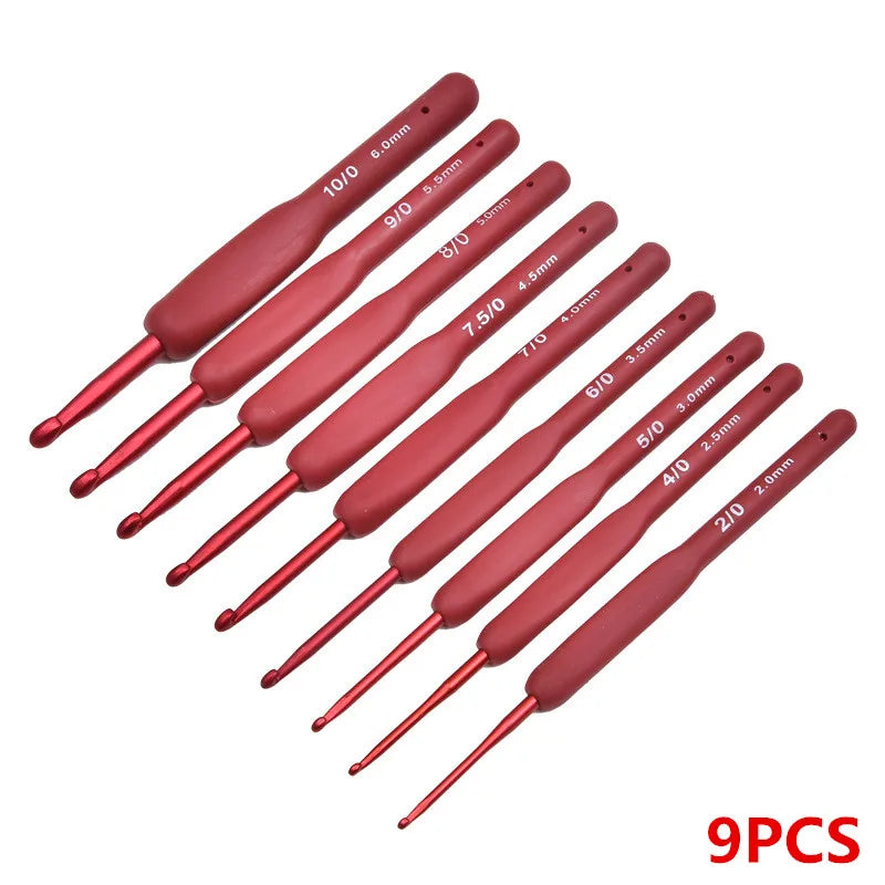 Ergonomic Red Crochet Hook Set with Silicone Handle - Smarsty
